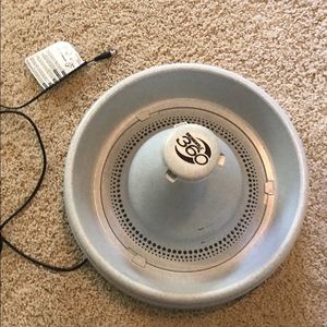Drinkwell 360 Pet Water Fountain Like new